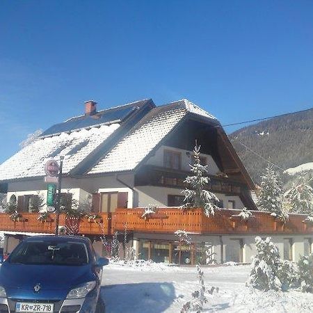 Hotel Gostisce Uh- Planica à Rateče Extérieur photo