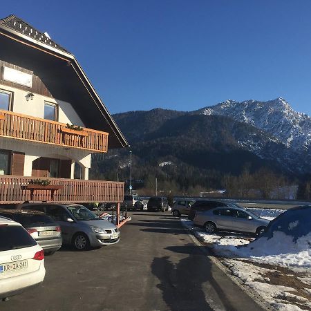 Hotel Gostisce Uh- Planica à Rateče Extérieur photo